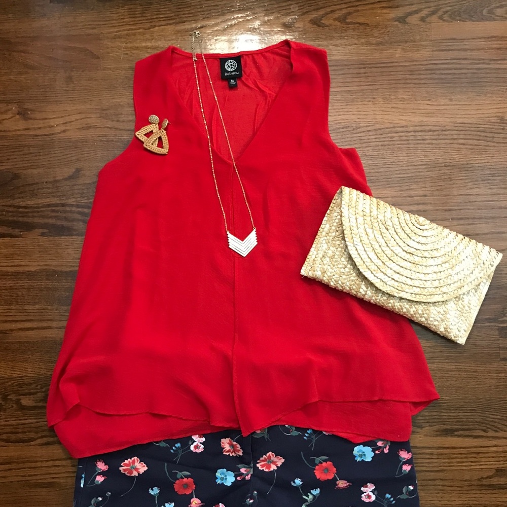 Red Sleeveless Bobeau top size M